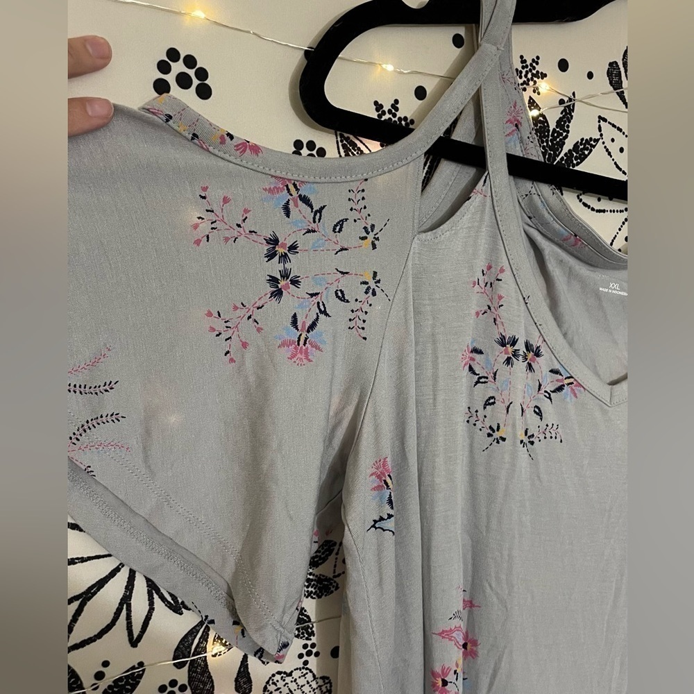TWO plus size tops bundle - both for $30. One is new with tags. Both XXL. - Picture 7 of 10